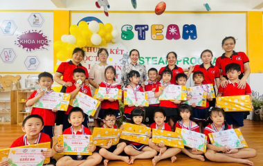 Trang thiết bị và học cụ học tập Bé Xuka